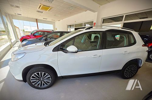 Peugeot 2008 1.2 Pure Tech S&S GT Line 2017