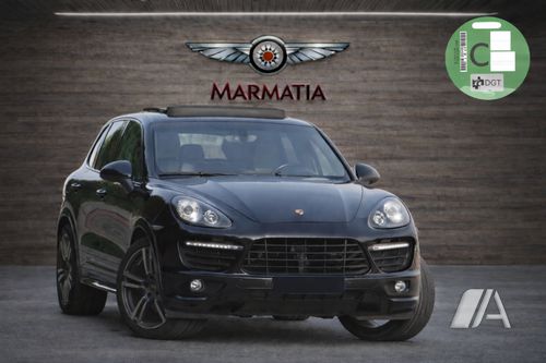Porsche Cayenne GTS 2014, foto 1