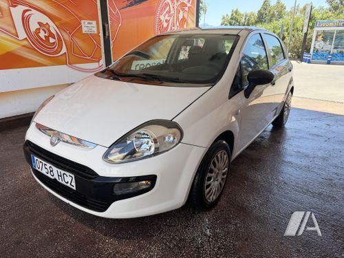 Fiat Punto 2012, foto 1