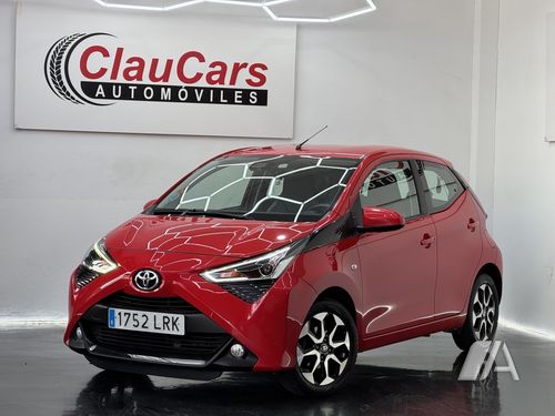 Toyota Aygo 1.0 70 x-play (2021) 2021, foto 1