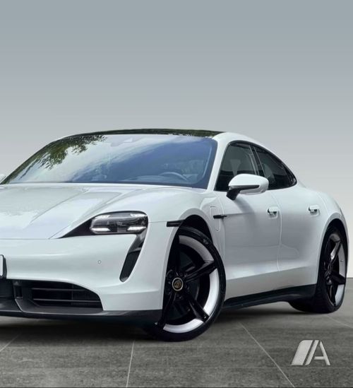 Porsche Taycan Turbo S 2021