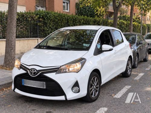 Toyota Yaris 1.0 Active 3p 2014