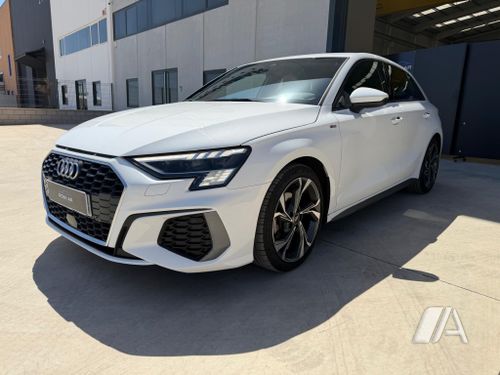 Audi A3 Sportback 35 TDI Genuine S tronic 7 vel. 2022, foto 1