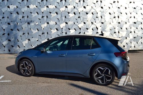 Volkswagen ID.3 Pure Performance Auto 2021, foto 1