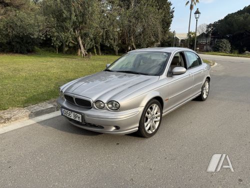 Jaguar X-Type 2.5 V6 Classic (2001) 2003, foto 1