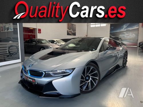 BMW i8 (Hybrid)(i15) 2019, foto 1