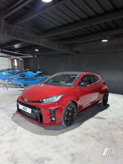 Toyota Yaris 2022, foto 1