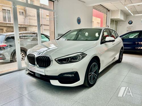 BMW Serie 1 5 puertas 118i (2021) 2021, foto 1