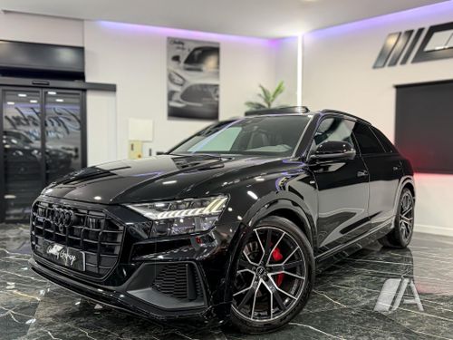 Audi Q8 50 TDI Black Line Plus quattro tiptronic 2022