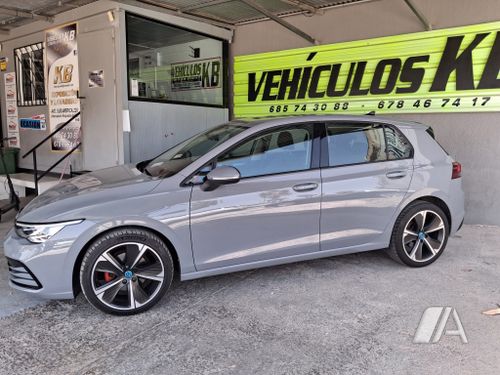 Volkswagen Golf Variant 2.0 TDI DSG (2022) 2021