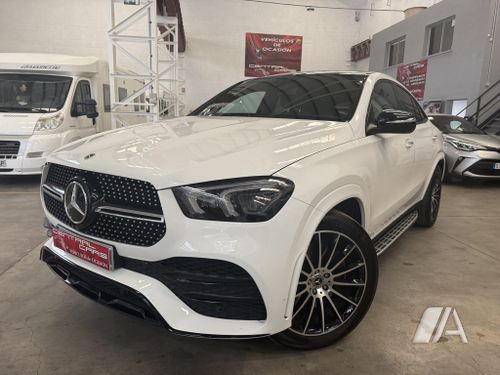 Mercedes-Benz GLE 2022, foto 1