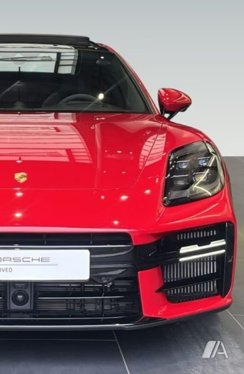 Porsche Panamera 2025, foto 1