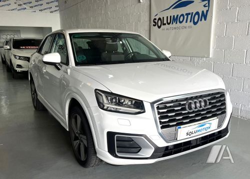 Audi Q2 1.6 TDI 116 design edition Aut. 2019, foto 1