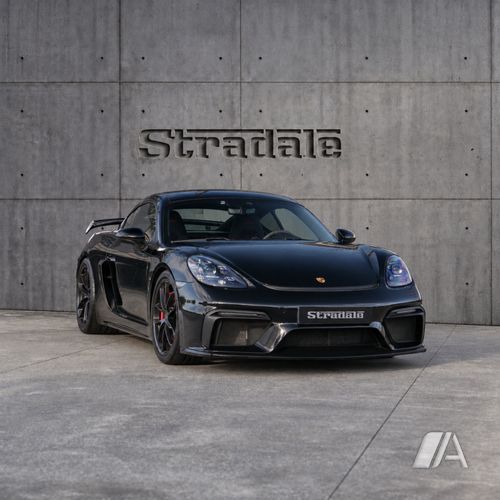 Porsche Cayman 2020, foto 1
