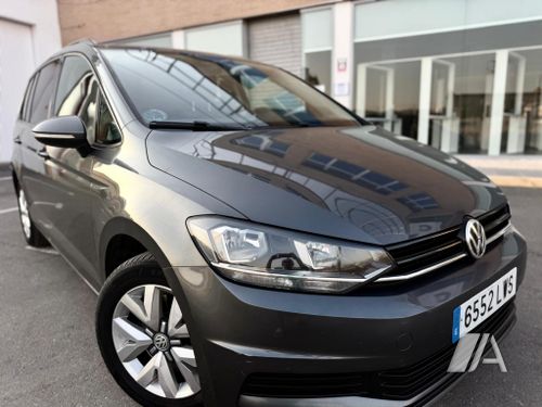 Volkswagen Touran 1.6 TDI Business Edition 2016, foto 1