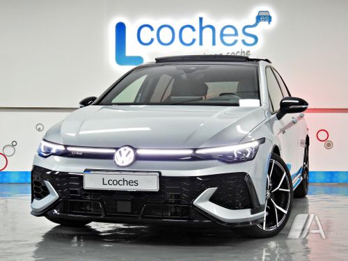 Volkswagen Golf 8 GTI CLUBSPORT 2.0 DSG 2025, foto 1