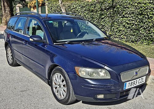 Volvo S40 2.4 Momentum Geartronic / Summum 2004, foto 1