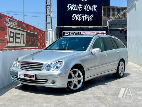 Mercedes-Benz Clase C C 180 K Elegance / Avantgarde 4p (W203) (2004)(W203) 2006, foto 1