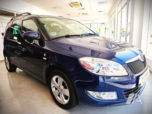 Škoda Roomster 1.6 TDI CR Scout 2013, foto 1
