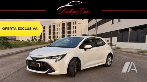Toyota Auris 2022, foto 1