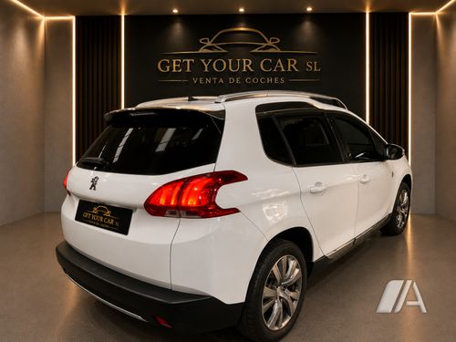 Peugeot 2008 1.2 Pure Tech S&S Crossway (2016) 2015, foto 1
