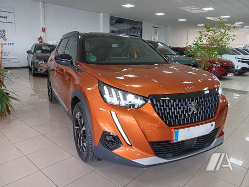 Peugeot 2008 GT PureTech S&S EAT8 2020