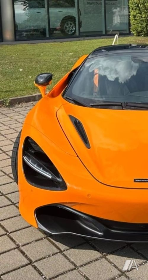 McLaren Spider 2022, foto 1