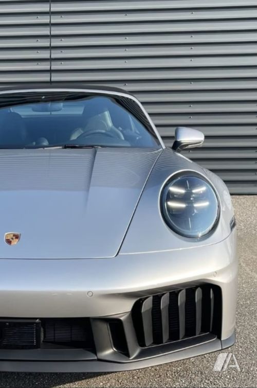 Porsche 911 CabrioCarrera GTS (2021) 2025
