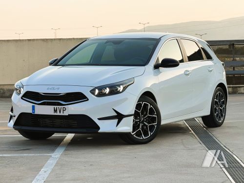 Kia cee'd f/l 5p 1.0 T-GDi Tech 2024, foto 1