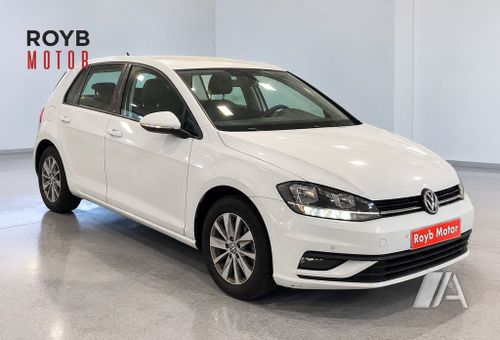 Volkswagen Golf 5 ptas. Sport 1.6 TDI 2020