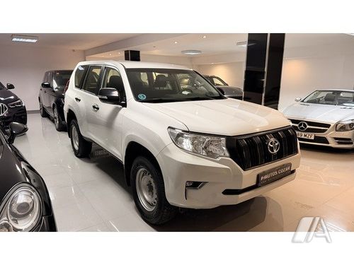Toyota Land Cruiser 5P 2.8 D-4D GX 2023