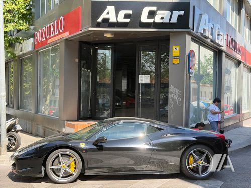 Ferrari 458 2011