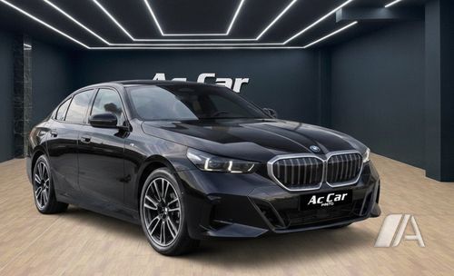 BMW 2024, foto 1