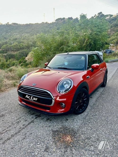 MINI Cabrio 1.5 Cooper 2021, foto 1