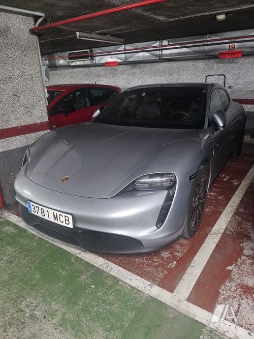 Porsche Taycan 4S 2023