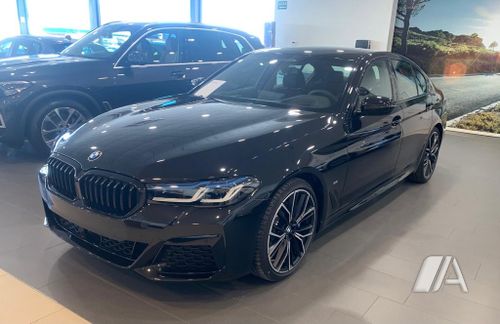 BMW Serie 5 2021, foto 1