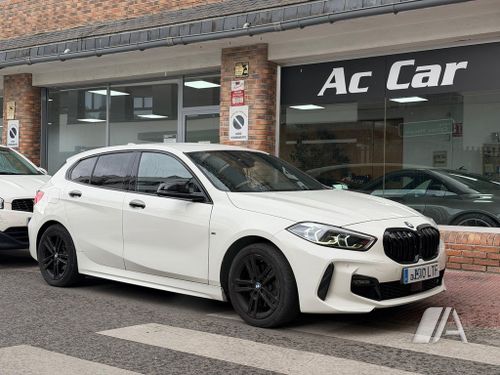 BMW Serie 1 118d (F40) 2021