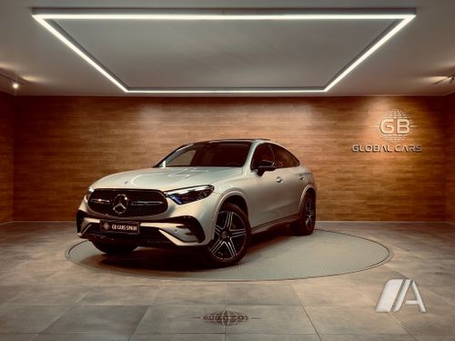 Mercedes-Benz GLC 300 e 4MATIC SUV (X254) 2024, foto 1