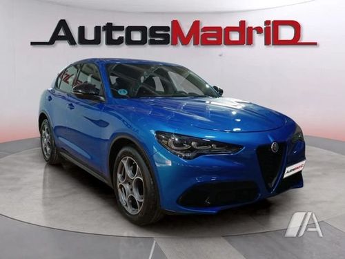Alfa Romeo Stelvio 2024, foto 1