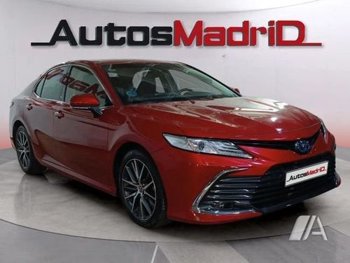 Toyota Camry 2.5 220H LUXURY 2022