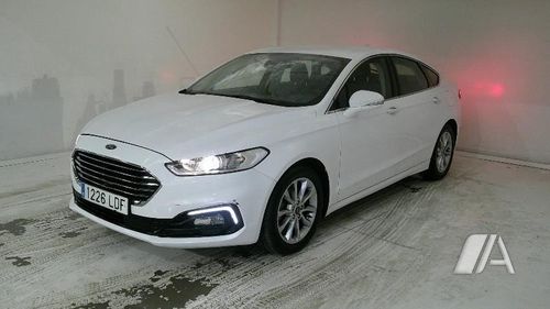 Ford Mondeo 2.0 TDCi Titanium PowerShift 2020, foto 1