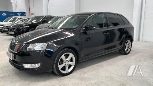 Škoda Spaceback 1.2 TSI Active 2015, foto 1