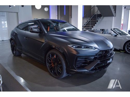 Lamborghini Urus 2026, foto 1