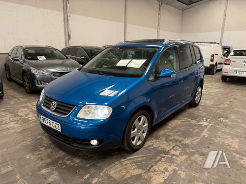 Volkswagen Touran 2.0 TDI Advance DSG 2004