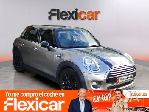 MINI Clubman Cooper 2018, foto 1