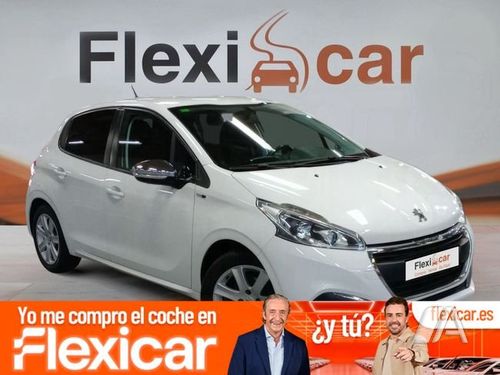 Peugeot 208 1.2 Pure Tech Allure 5p 2014, foto 1