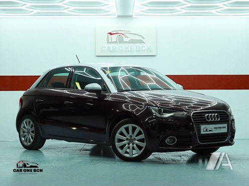 Audi A1 Sportback 1.6 TDI Ambition 2013, foto 1