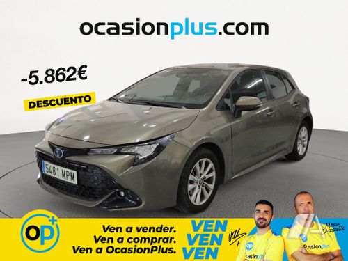 Toyota Auris 2024