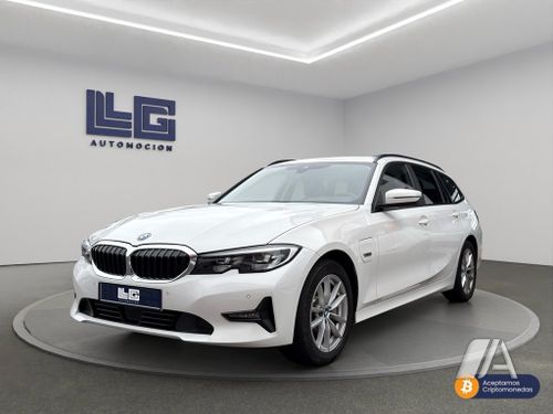 BMW Serie 3 330e xDrive Touring (2021) 2022, foto 1