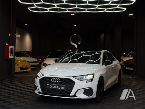 Audi A3 Sedan 30 TFSI Advanced 6 vel. 2022, foto 1